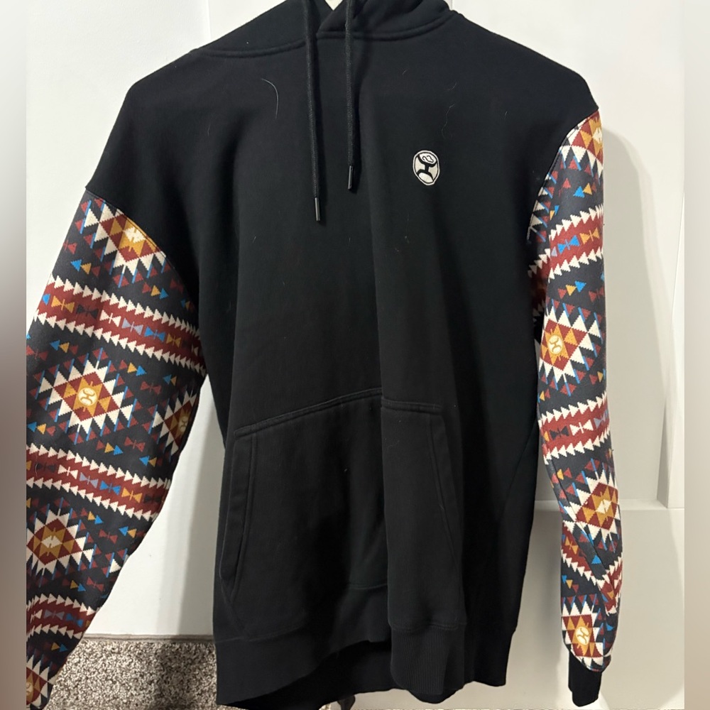 Hooey Black Hoodie with Vibrant Accents